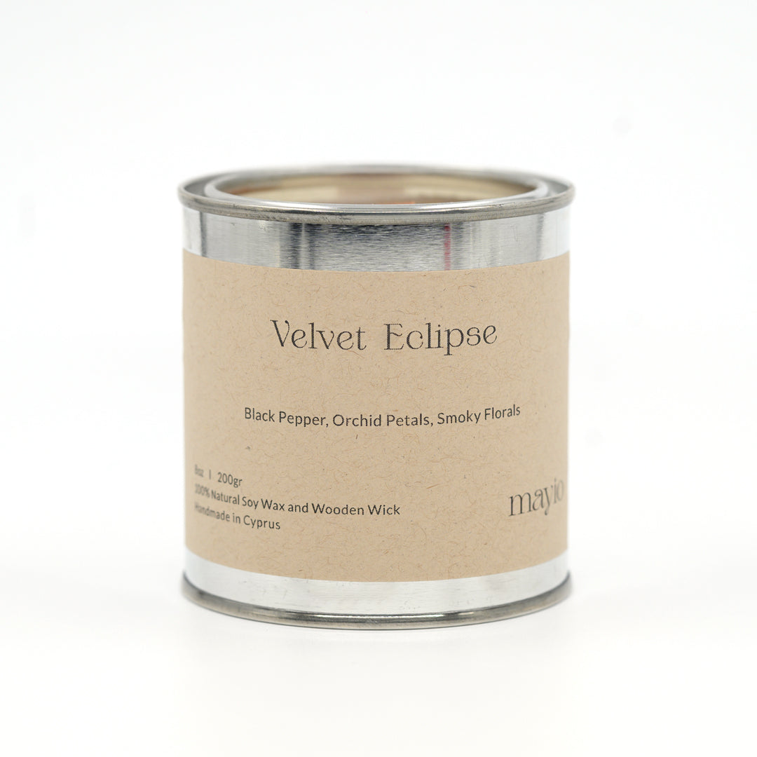 Velvet Eclipse - Black Pepper, Orchid Petals, Smoky Florals
